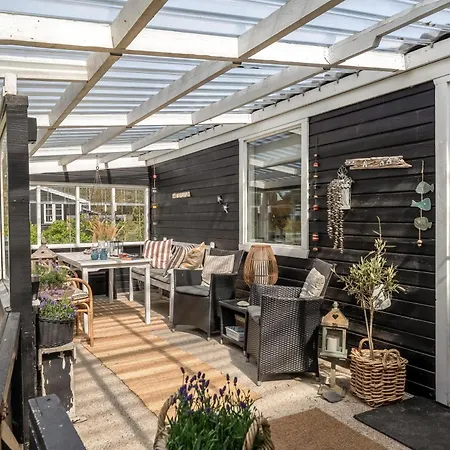 Beautifully Renovated With Covered Terrace And Wood-burning Stove, Close To The North Sea In Thy * Sønder Vorupør