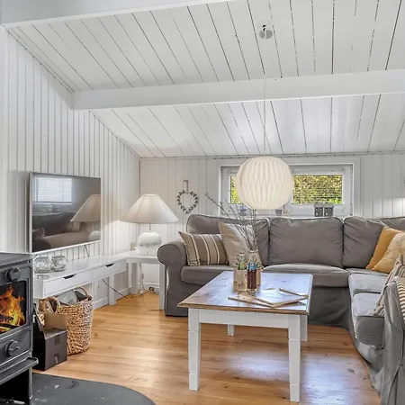Beautifully Renovated With Covered Terrace And Wood-burning Stove, Close To The North Sea In Thy * Sønder Vorupør