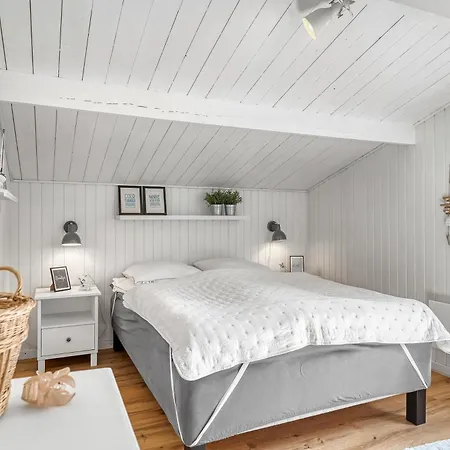 Beautifully Renovated With Covered Terrace And Wood-burning Stove, Close To The North Sea In Thy Sønder Vorupør
