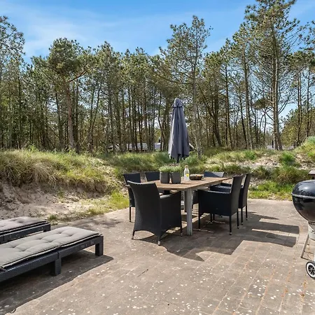 Beautifully Renovated With Covered Terrace And Wood-burning Stove, Close To The North Sea In Thy Feriehus