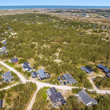 Beautifully Renovated With Covered Terrace And Wood-burning Stove, Close To The North Sea In Thy * Sønder Vorupør
